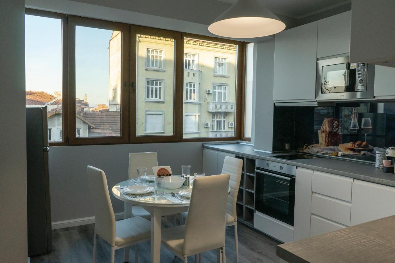 Jasmine Central Apartment Sofia Exterior photo